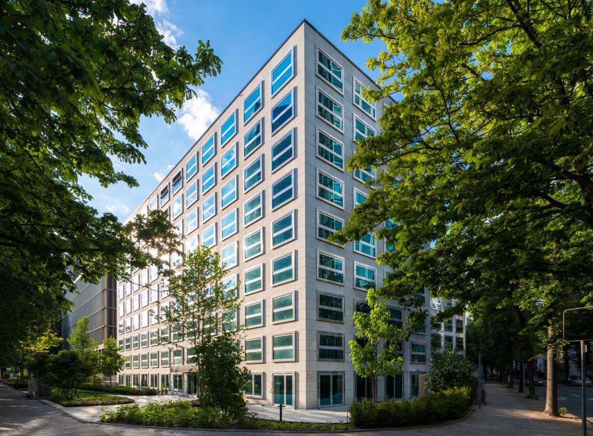 The Flag West M. Hotel Frankfurt am Main Bagian luar foto