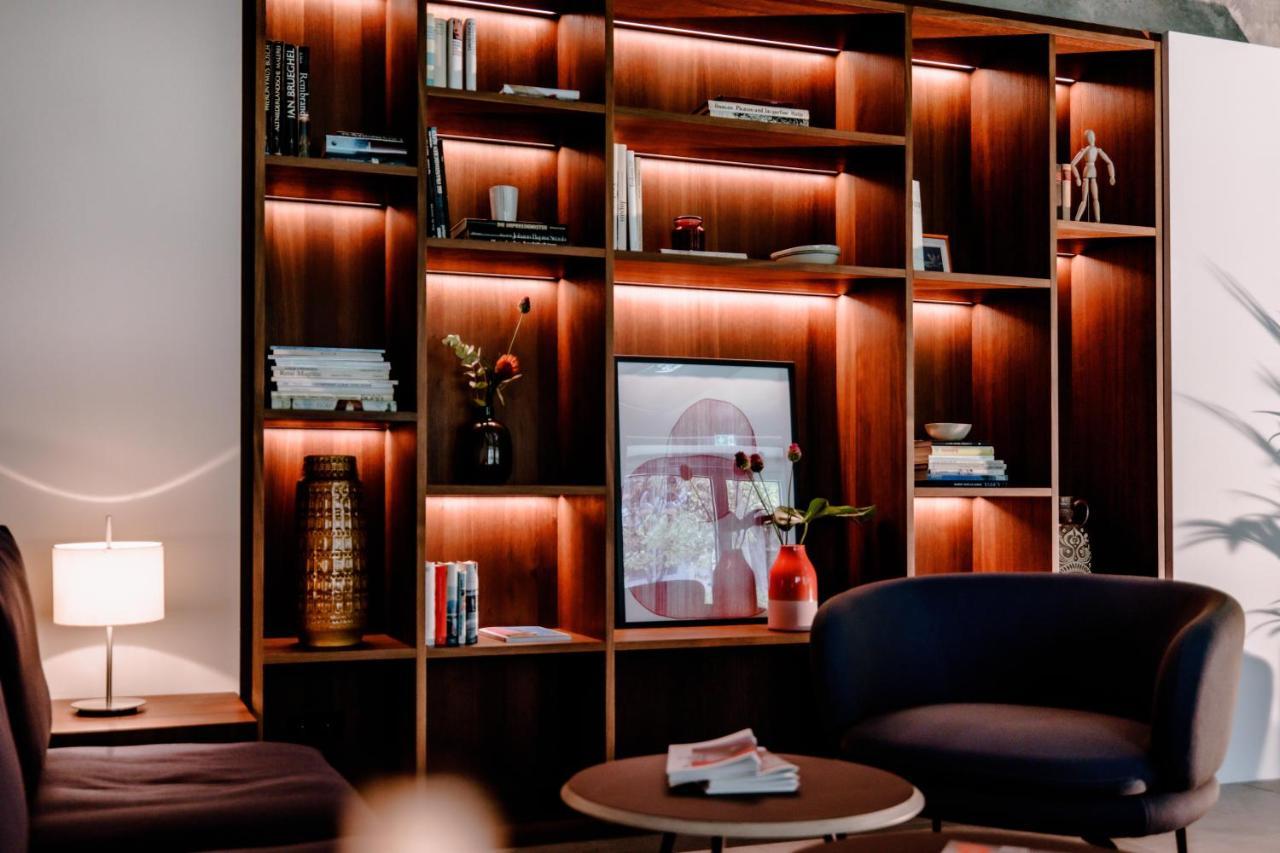 The Flag West M. Hotel Frankfurt am Main Bagian luar foto