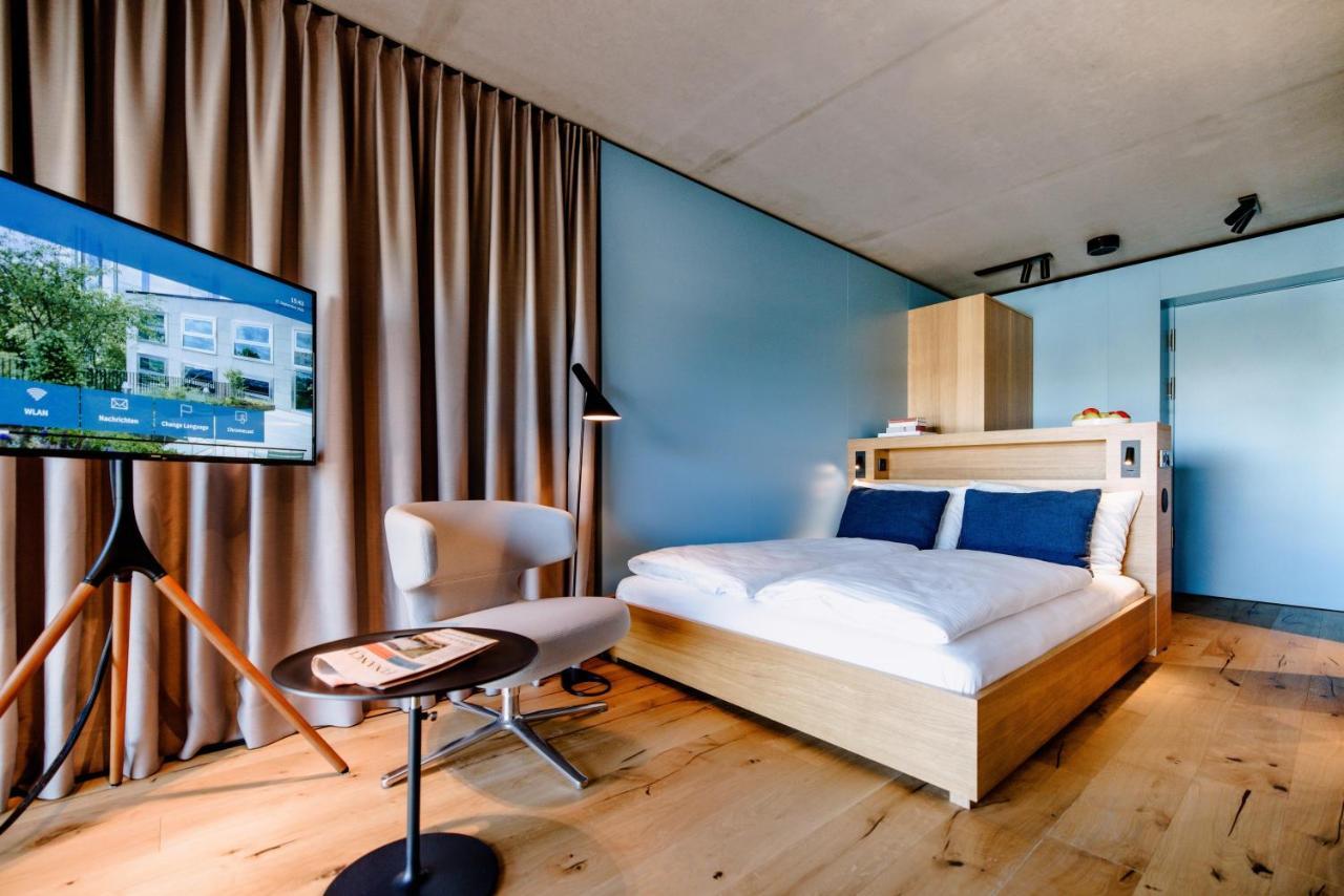 The Flag West M. Hotel Frankfurt am Main Bagian luar foto